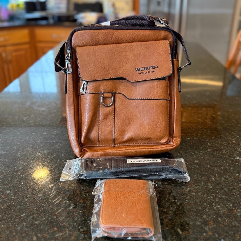 Weixer Men's Messenger Bag W/ Strap